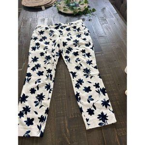 Gap floral pants size 14/ signature skinny